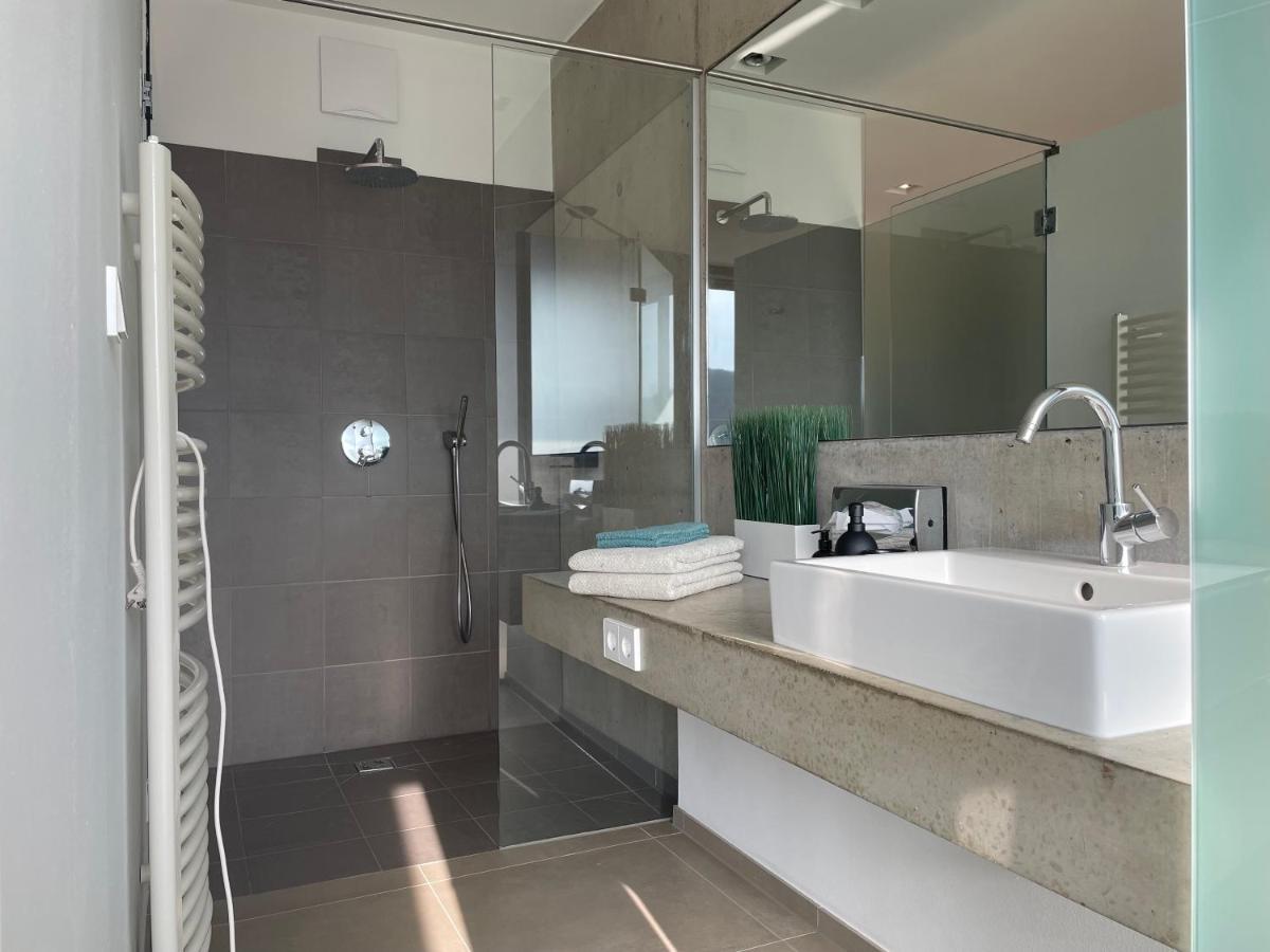 *Brandnew* Modernes Apartment In Den Weinbergen Mit Pool Und Sauna Шпільфельд Екстер'єр фото